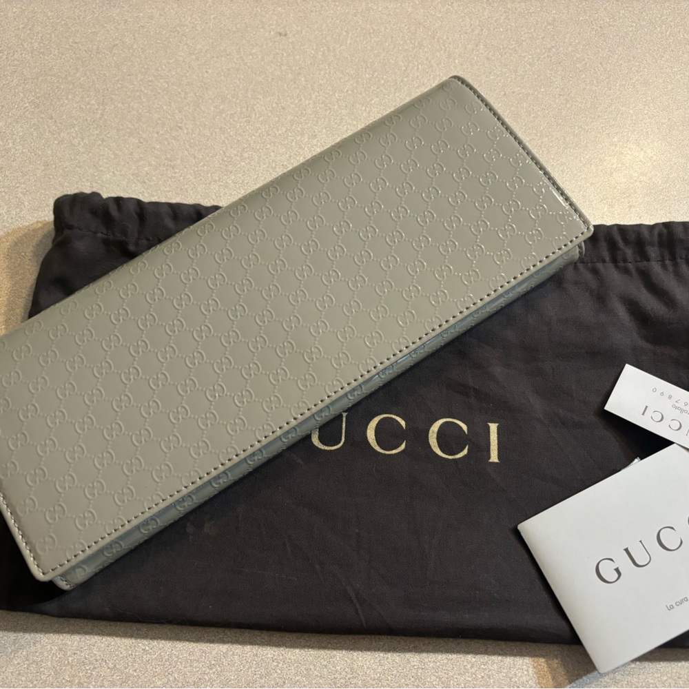 Gucci Clutch - Picture 5 of 10